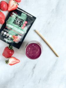 Strawberry-collagen smoothie