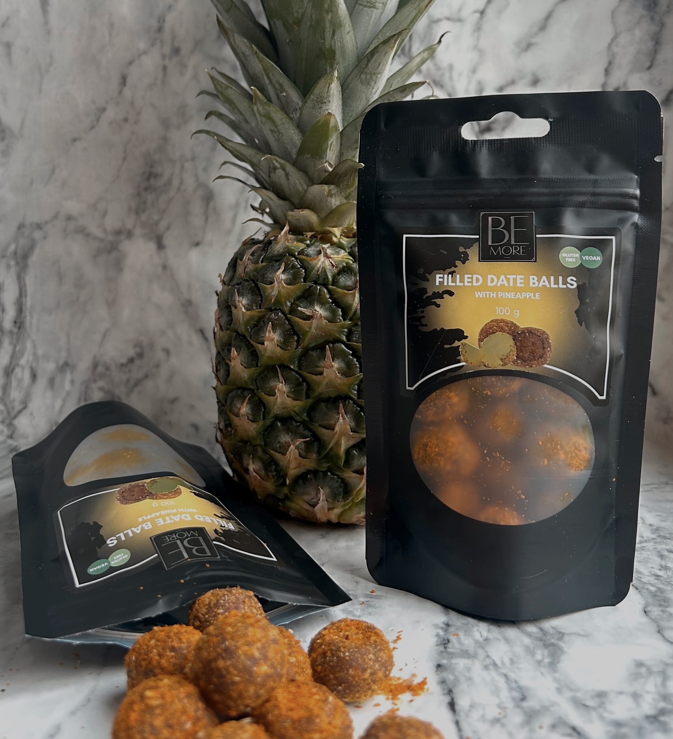 Filled date balls with pineapple 100g