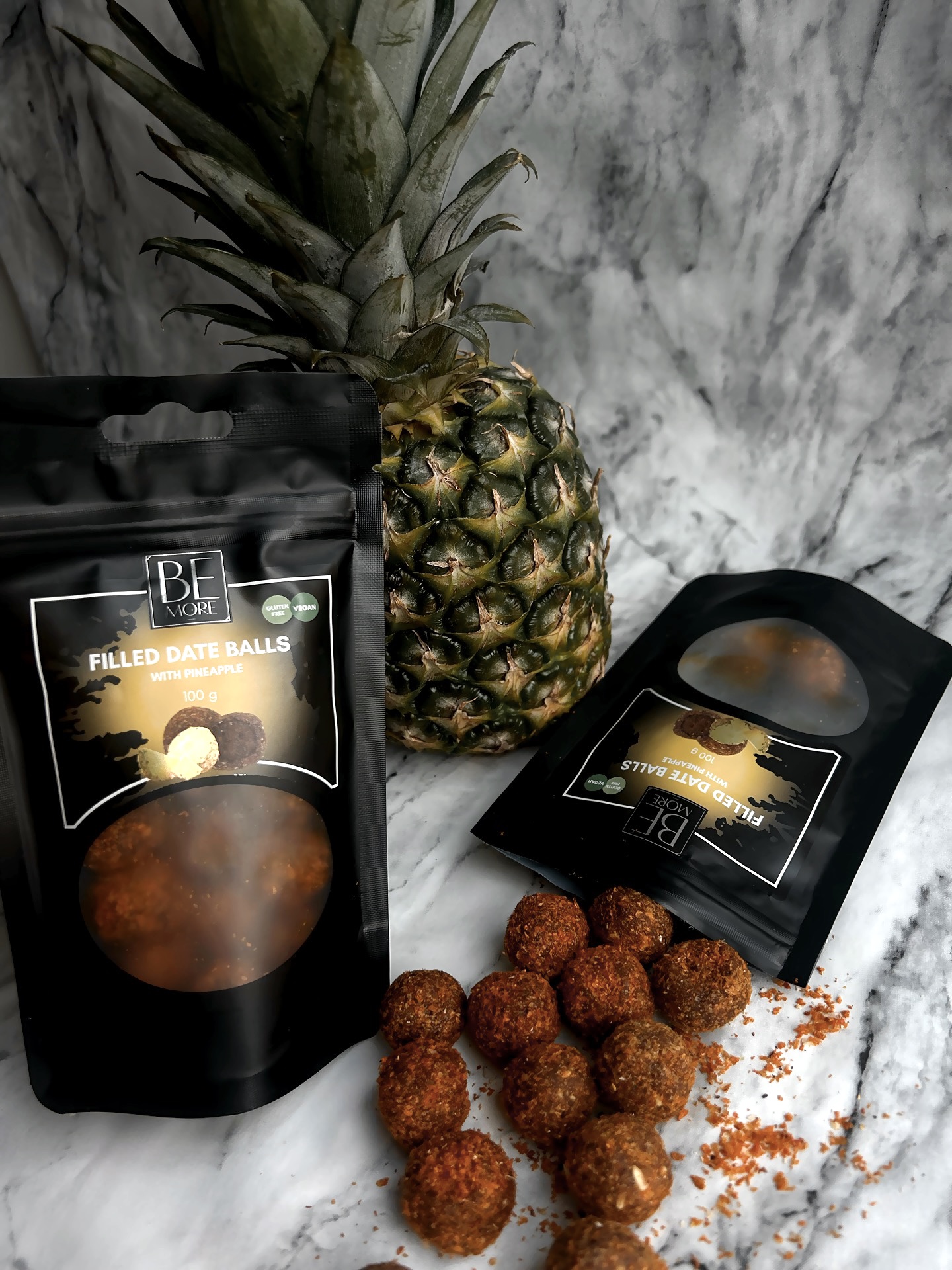 Filled date balls with pineapple 100g