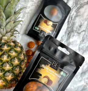 Filled date balls with pineapple 100g