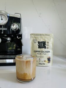 Cooling iced coffee with coffee collagen vanilla