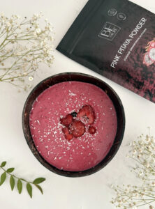 Creamy coconut and pink dragon fruit smoothie bowl