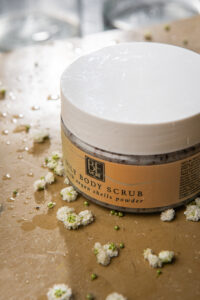 Oily body scrub with argan shells powder 200ml