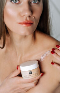 Oily body scrub with argan shells powder 200ml