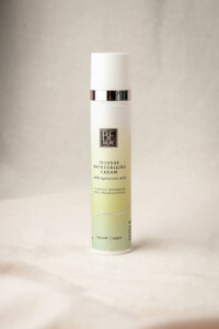 Intense moisturizing cream with hyaluronic acid 50ml